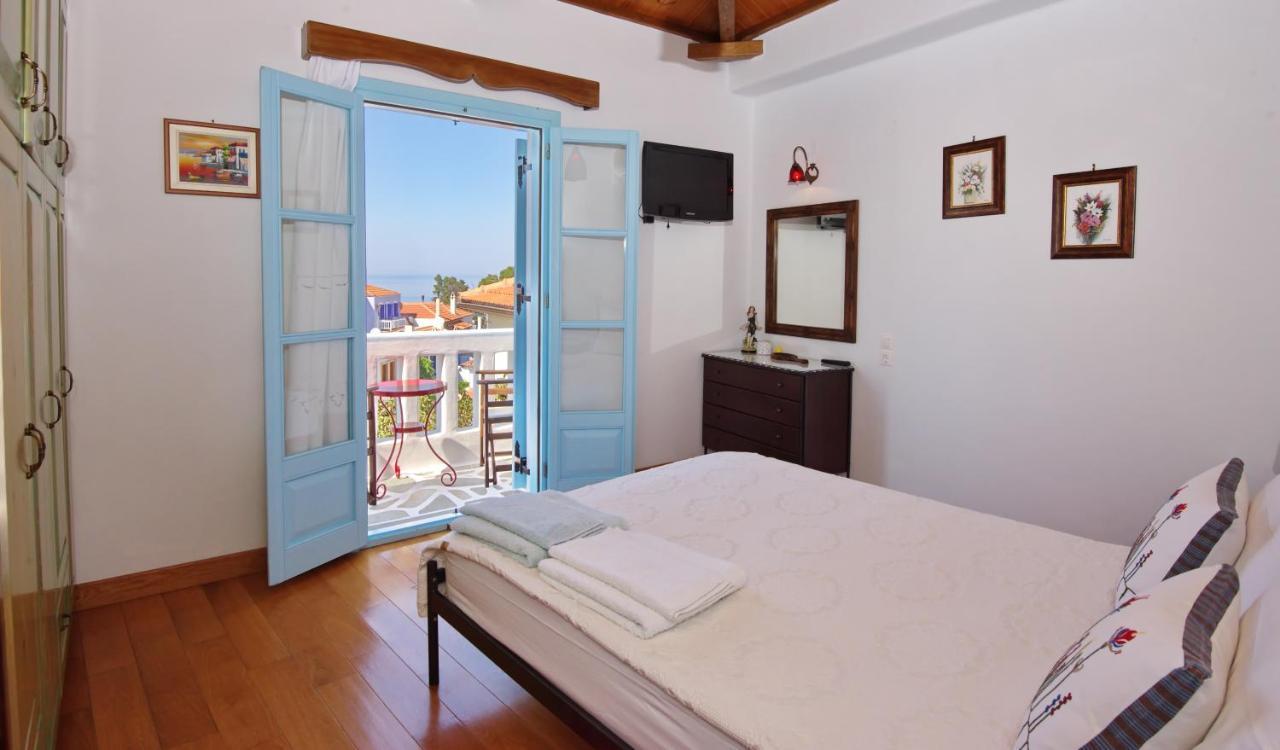 Stella'S Traditional House. Alonnisos Town Bagian luar foto