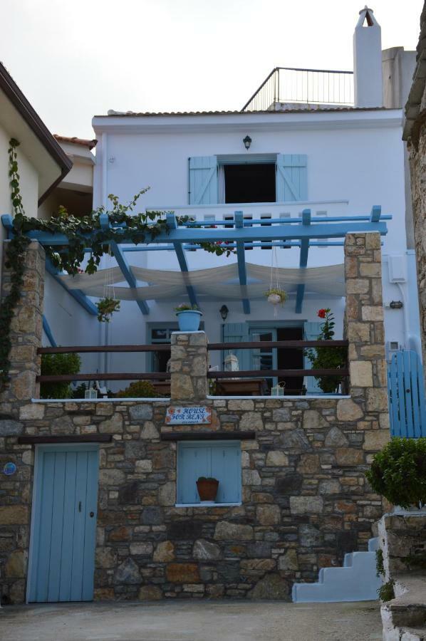 Stella'S Traditional House. Alonnisos Town Bagian luar foto